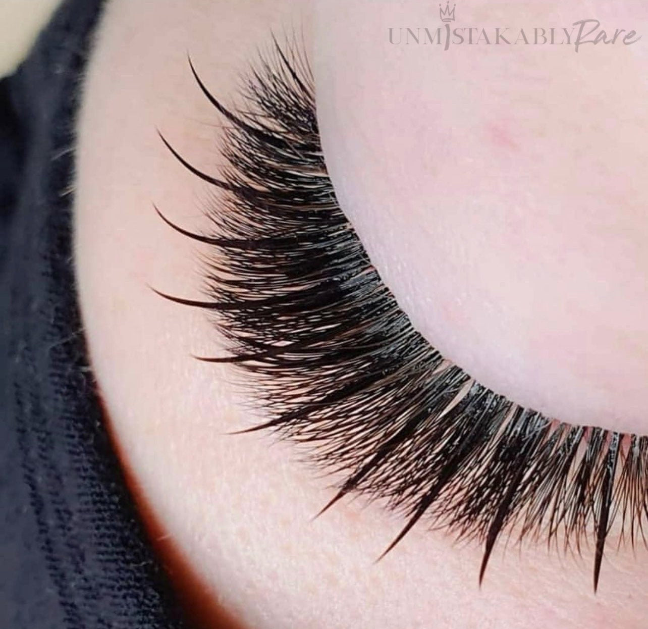 UR WISPY LASHES